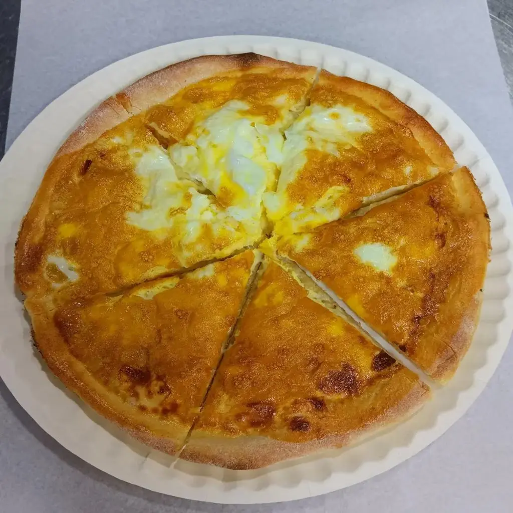 Akkawi Cheese with Eggs